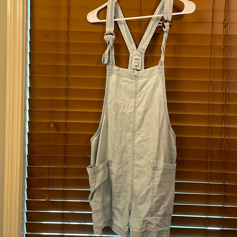 AERIE overall short